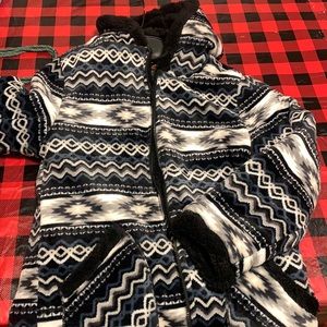 Women’s Fuzzy Jacket size Small